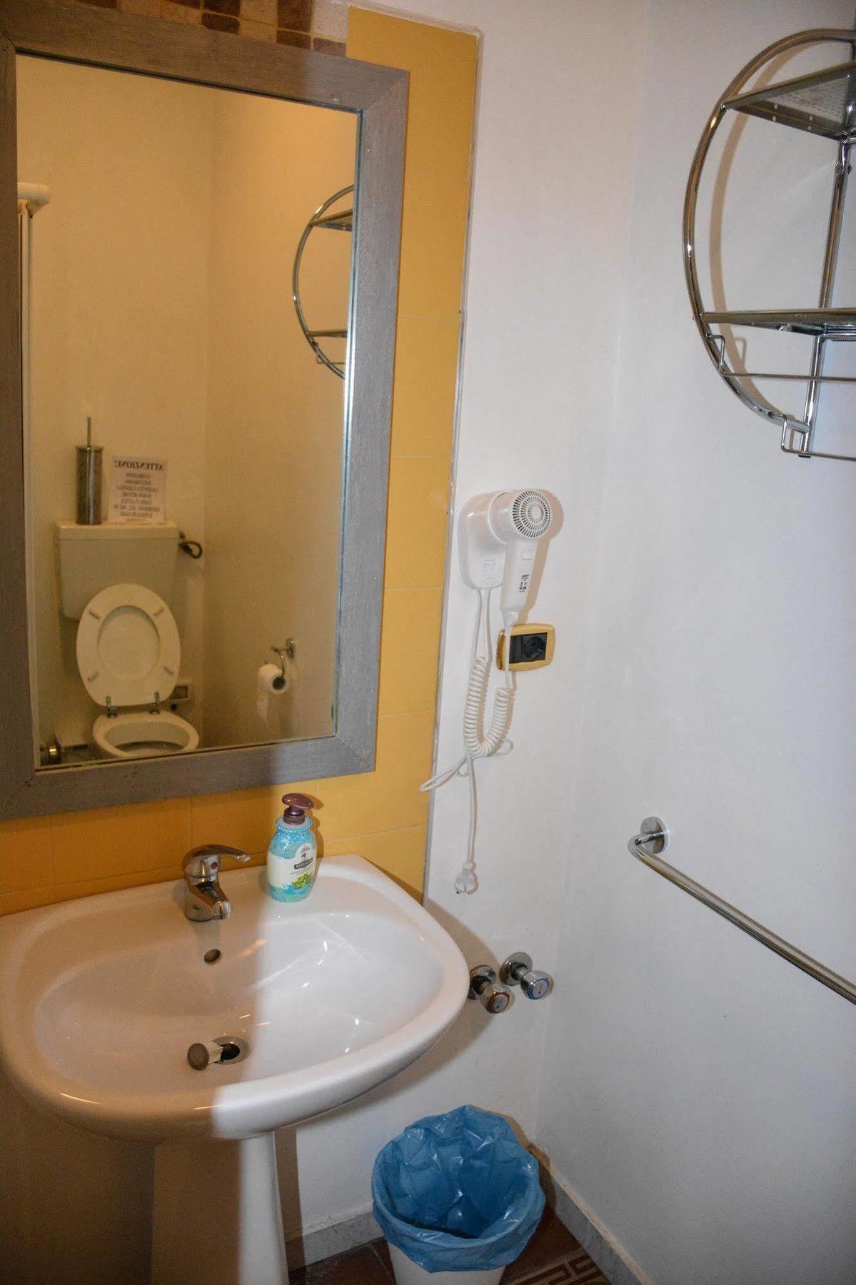 B&B Le Colonne Brindisi Luaran gambar